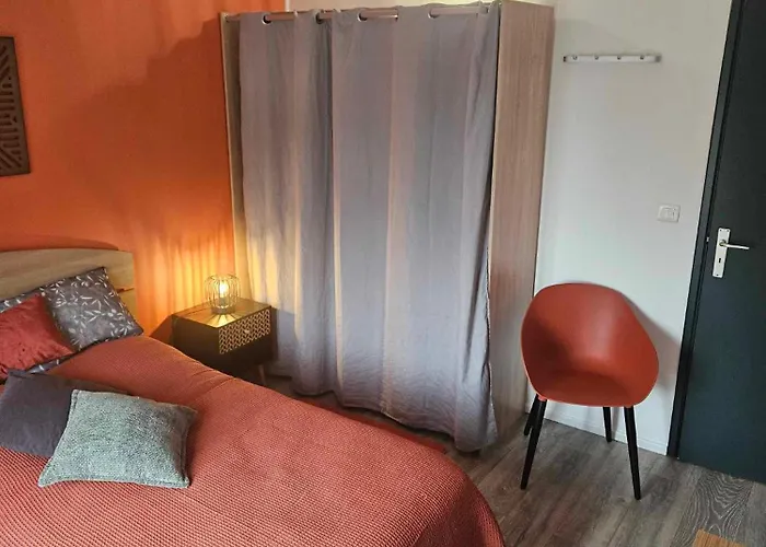 Maison Confort 4 Ch 8p Domaine Prive Avec Piscines, Et A 10 Min A Pied * 포르티하뉴