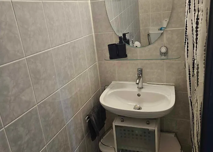 펜션 Maison Confort 4 Ch 8p Domaine Prive Avec Piscines, Et A 10 Min A Pied 포르티하뉴