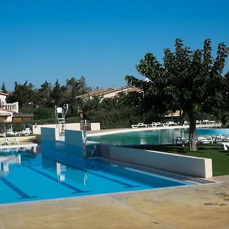 Maison Confort 4 Ch 8p Domaine Prive Avec Piscines, Et A 10 Min A Pied