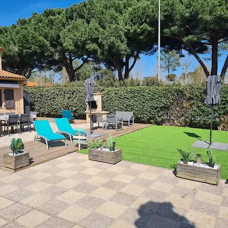 Maison Confort 4 Ch 8p Domaine Prive Avec Piscines, Et A 10 Min A Pied *