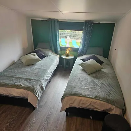 Maison Confort 4 Ch 8p Domaine Prive Avec Piscines, Et A 10 Min A Pied Holiday home