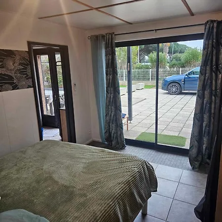 Maison Confort 4 Ch 8p Domaine Prive Avec Piscines, Et A 10 Min A Pied Hébergement de vacances *