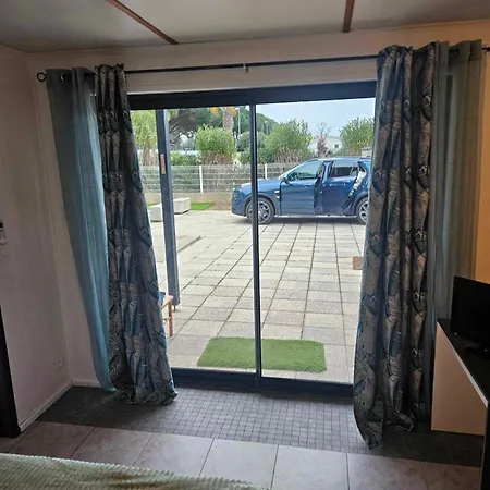 Hébergement de vacances Maison Confort 4 Ch 8p Domaine Prive Avec Piscines, Et A 10 Min A Pied Portiragnes