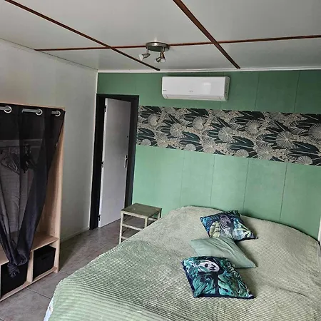 Maison Confort 4 Ch 8p Domaine Prive Avec Piscines, Et A 10 Min A Pied Hébergement de vacances Portiragnes