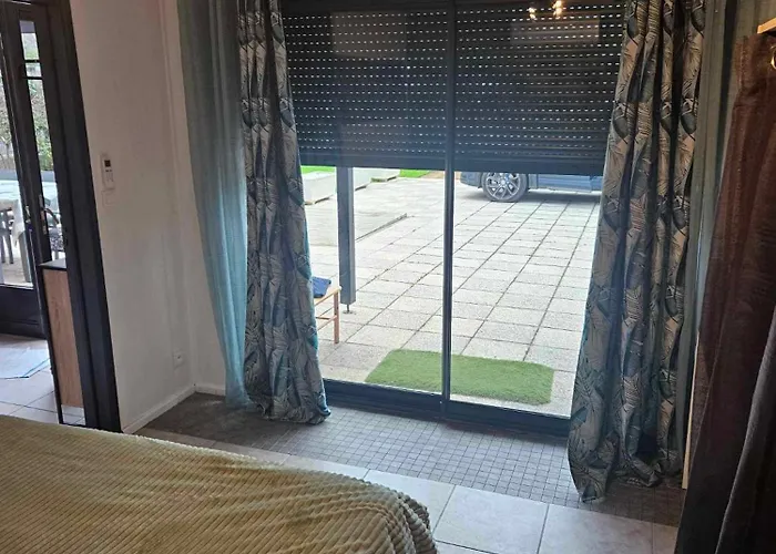 Maison Confort 4 Ch 8p Domaine Prive Avec Piscines, Et A 10 Min A Pied Dom wakacyjny Portiragnes