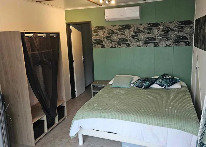 Maison Confort 4 Ch 8p Domaine Prive Avec Piscines, Et A 10 Min A Pied Dom wakacyjny