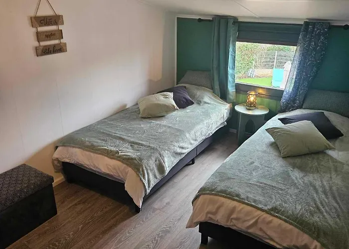 Maison Confort 4 Ch 8p Domaine Prive Avec Piscines, Et A 10 Min A Pied Dom wakacyjny Portiragnes