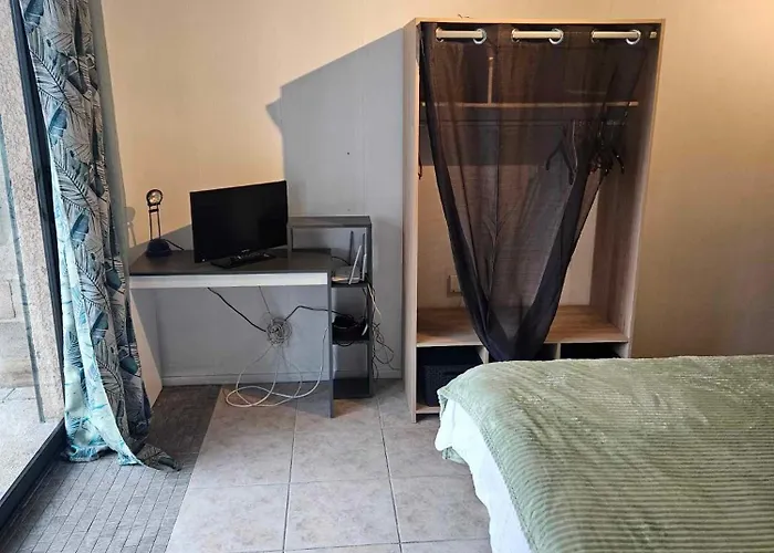 Dom wakacyjny Maison Confort 4 Ch 8p Domaine Prive Avec Piscines, Et A 10 Min A Pied *